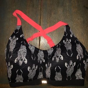Super cute victoria secret sports bra